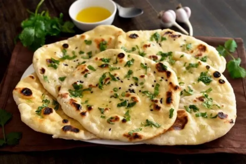 la cucina indiana Naan